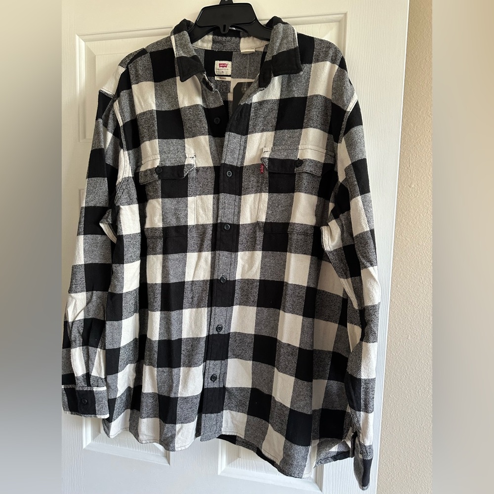 NWT Levi’s flannel
